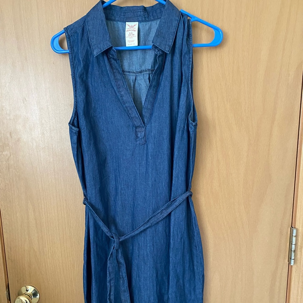 Sleeveless jean dress